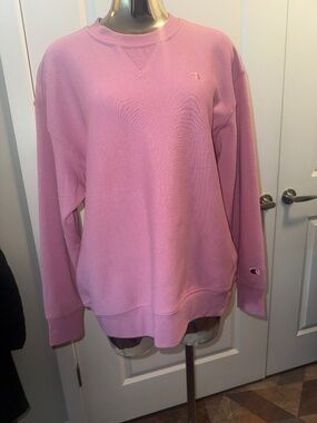 💗 Champion Pink Crewneck Sweatshirt (NEW WITH TAGS)